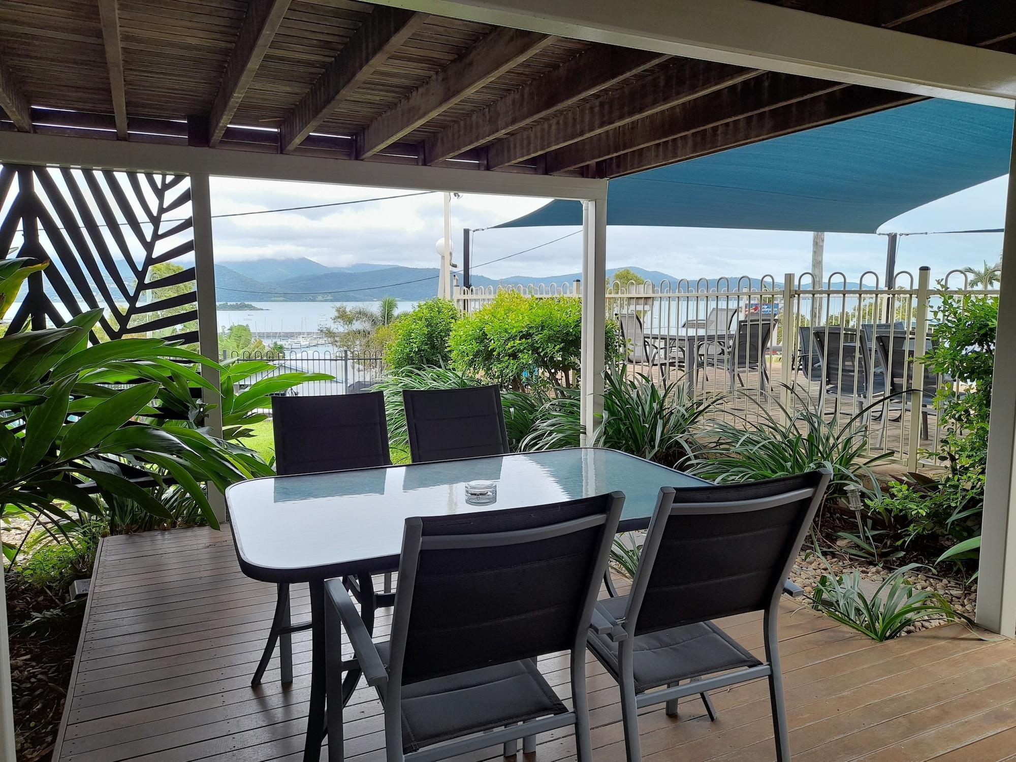 Airlie Apartments Airlie Beach Zewnętrze zdjęcie
